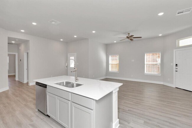 Foto del edificio - 7322 Coconut Bay Dr