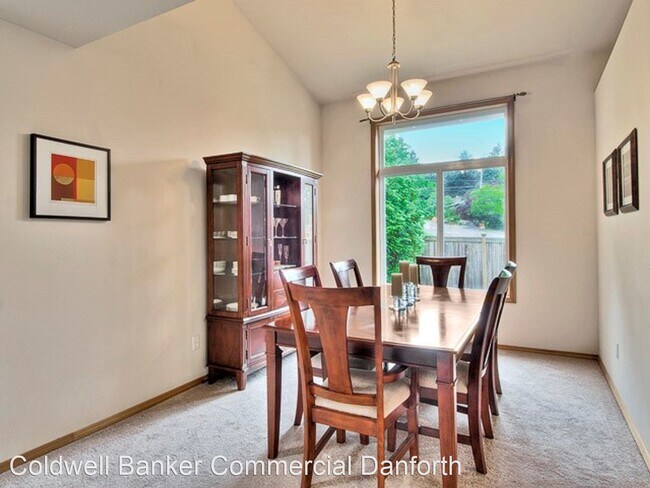 Foto del edificio - 4 br, 3 bath House - 19212 53rd Ct NE