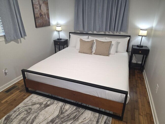 Building Photo - 37 Old Tennessee Rd NE