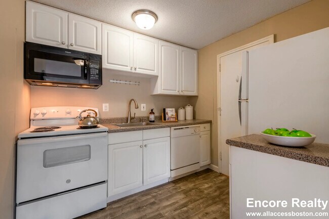 Foto del edificio - 375 Harvard St