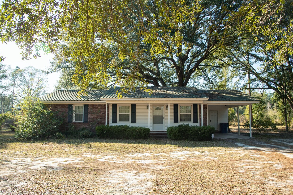 Primary Photo - 333 Dogwood Ext