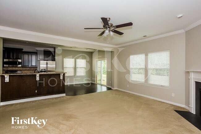 Foto del edificio - 2299 Isaac St