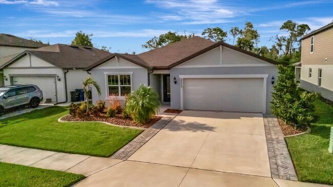 Building Photo - Newer Build - Parrish 3 Bedroom Home with ...