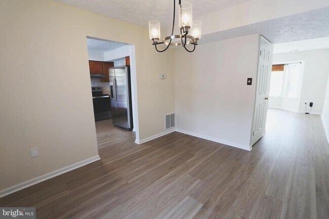 Building Photo - 6126 St Anthonys Ct
