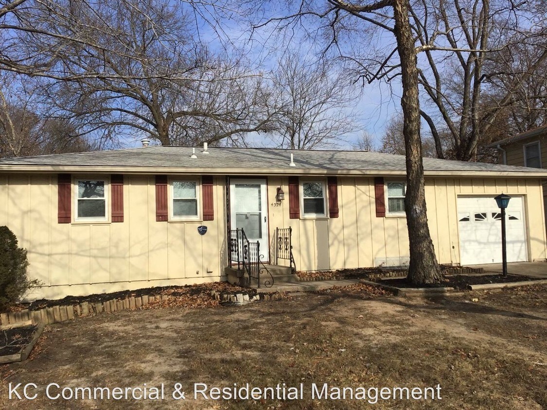 Primary Photo - 4324 NE Sunnybrook Ln