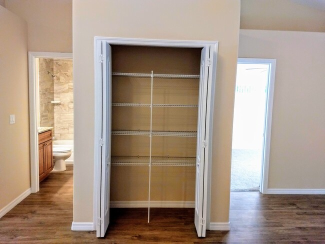 Linen/Pantry Closet - 9356 N Peachtree Way