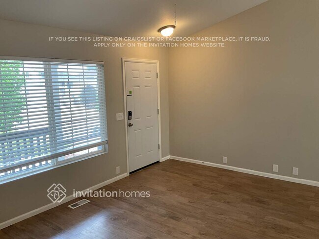 Foto del edificio - 6597 Hannah Rose Rd