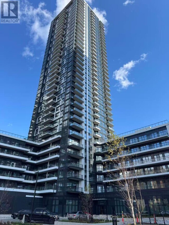 Building Photo - 15 Watergarden Dr