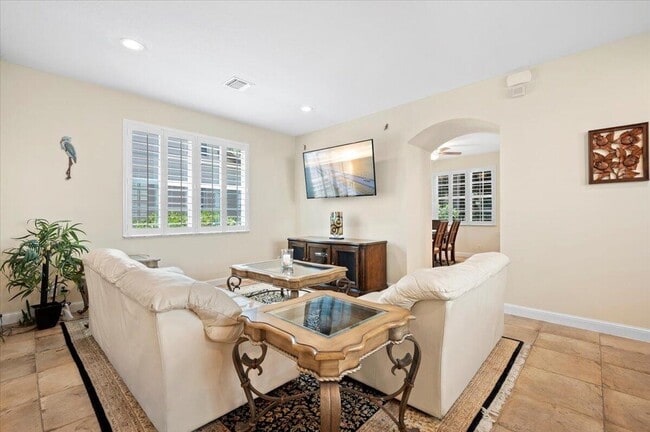 Building Photo - 513 Tomahawk Ct