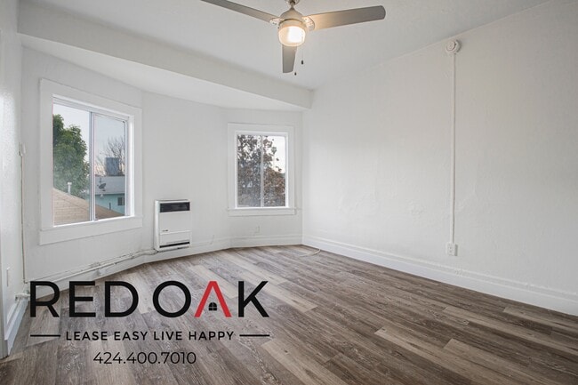 Building Photo - 330 N Bixel St