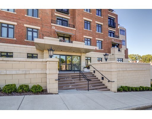 Building Photo - 1501 Commonwealth Ave