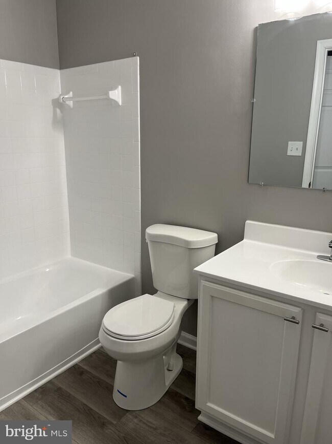 Foto del edificio - 125 Foxbay Ln
