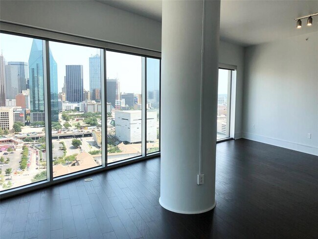 Foto del edificio - 2502 N Houston St