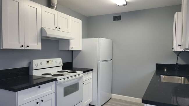 Building Photo - 3240 N Michael Way