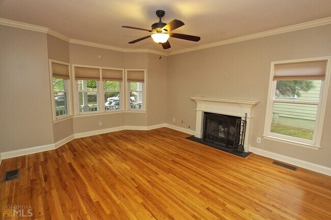 Foto del edificio - 572 Auburn Ave NE