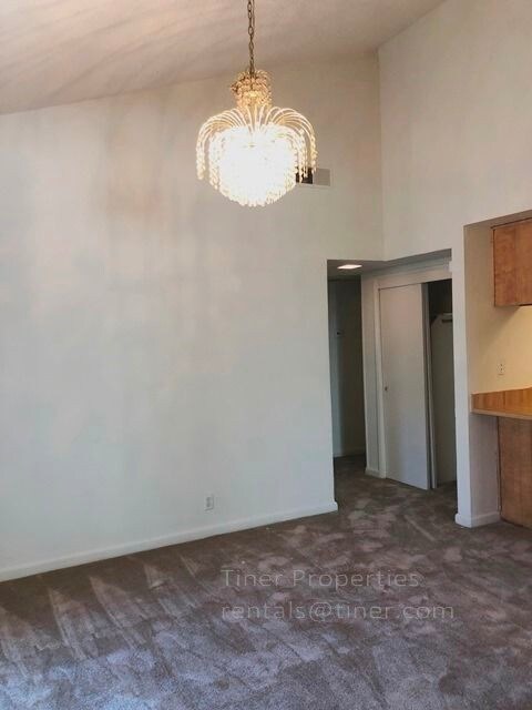 Building Photo - 7457 Tierra Way