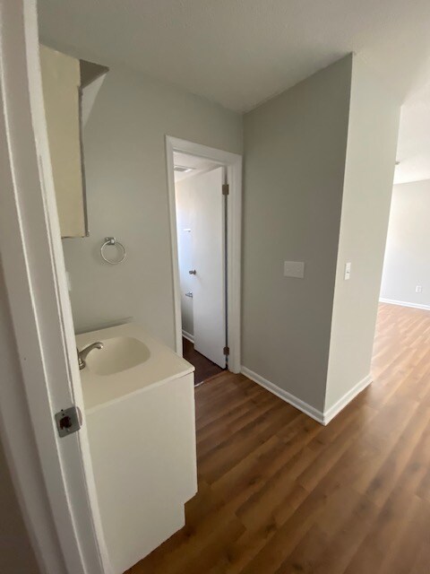 Foto del edificio - 810 65th Ave N