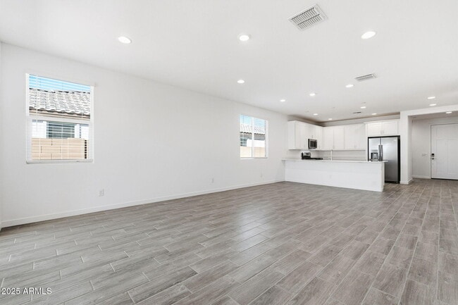 Foto del edificio - 8147 E Paloma Ave