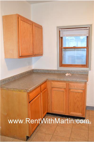 Building Photo - 229 Virden St