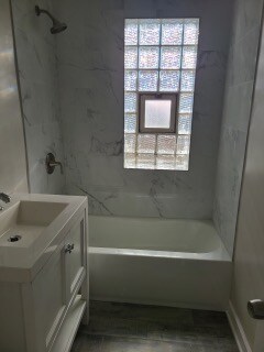 Foto del edificio - 6135 S Kolmar Ave