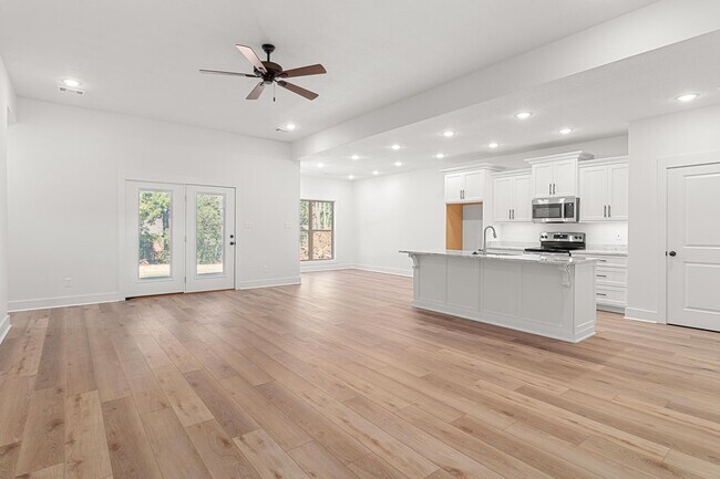 Foto del edificio - 4216 Lynx Ln