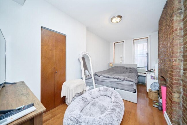 Foto del edificio - 2 bedroom in New York NY 10036