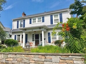 Building Photo - 120 Elm St