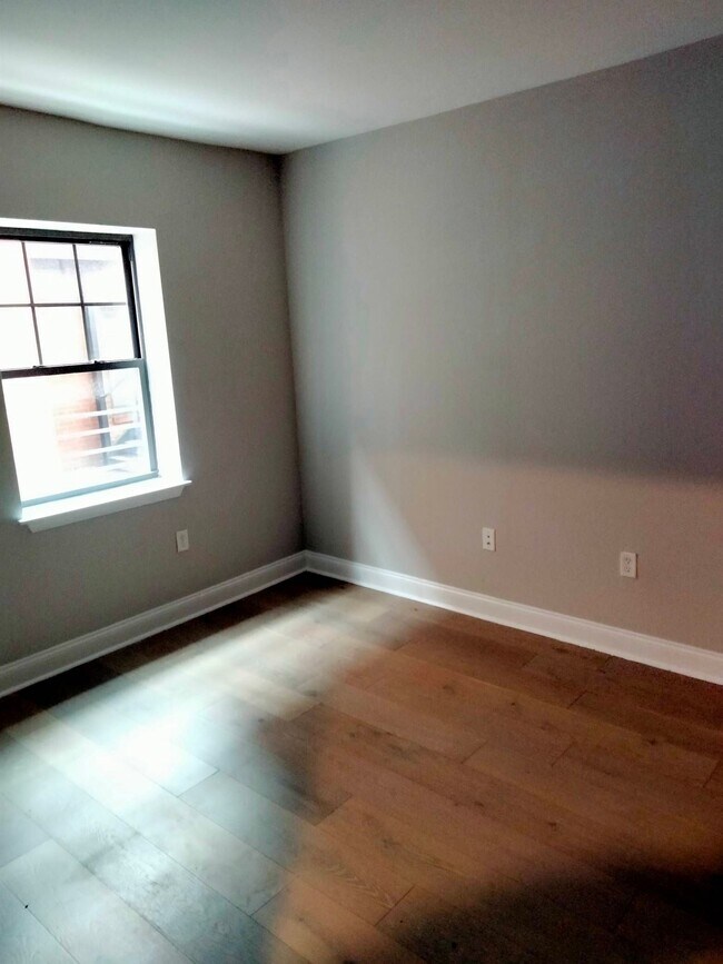 Foto del edificio - 52 Imlay St