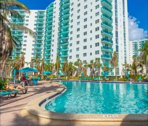 Building Photo - 3801 S Ocean Dr