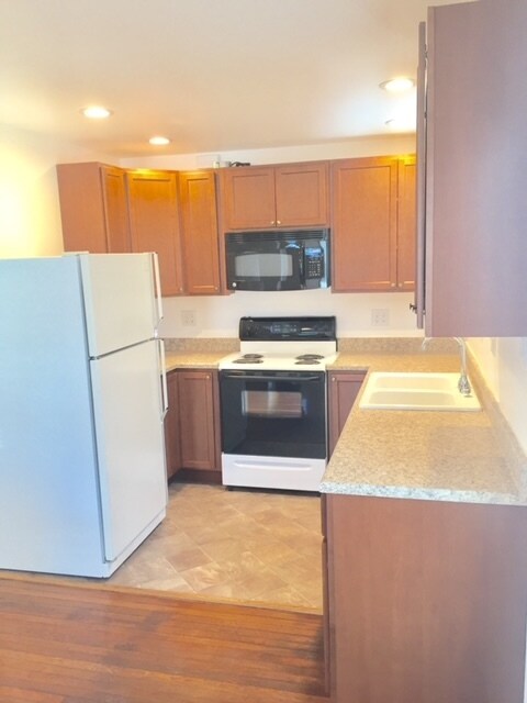 Kitchen - 54-60 Genesee St