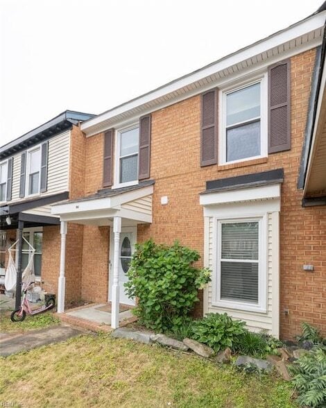 Building Photo - 420 Rennie Ct