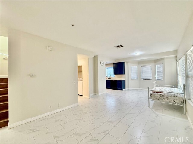 Foto del edificio - 319 W Duarte Rd