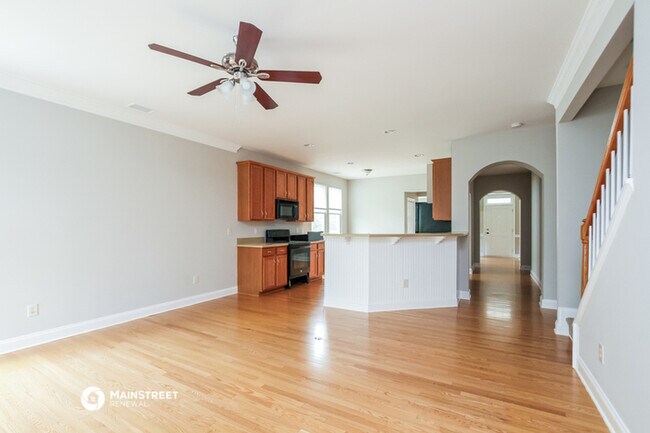 Building Photo - 8010 Cottsbrooke Dr