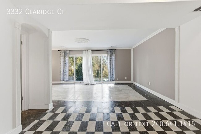 Building Photo - 3332 Claridge Ct