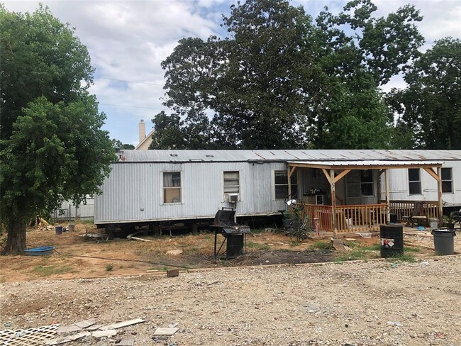 Building Photo - 19110 Applecrest Way