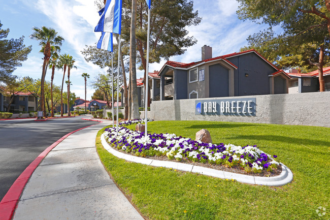 Bay Breeze Entrance - Bay Breeze Apartments123