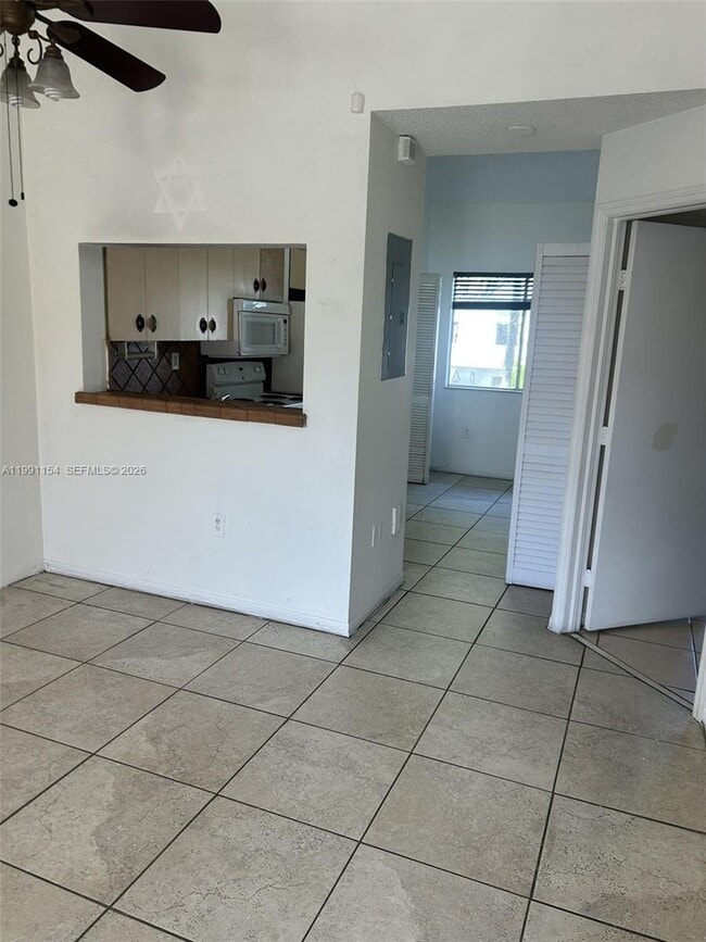 Foto del edificio - 6425 SW 130th Pl