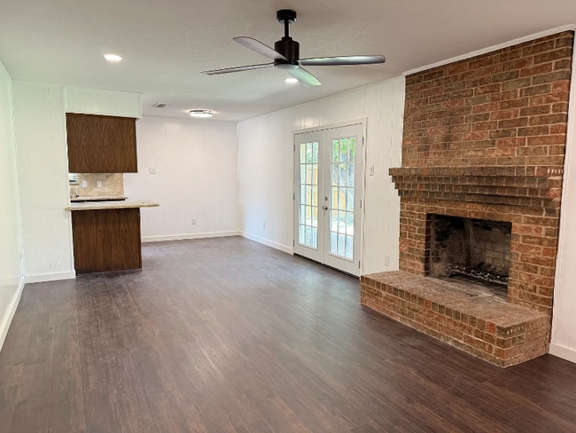 Photo - 4025 Tynes Dr House