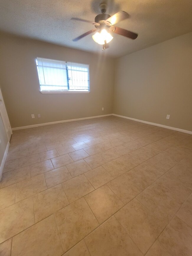 Building Photo - Come and enjoy your new home !