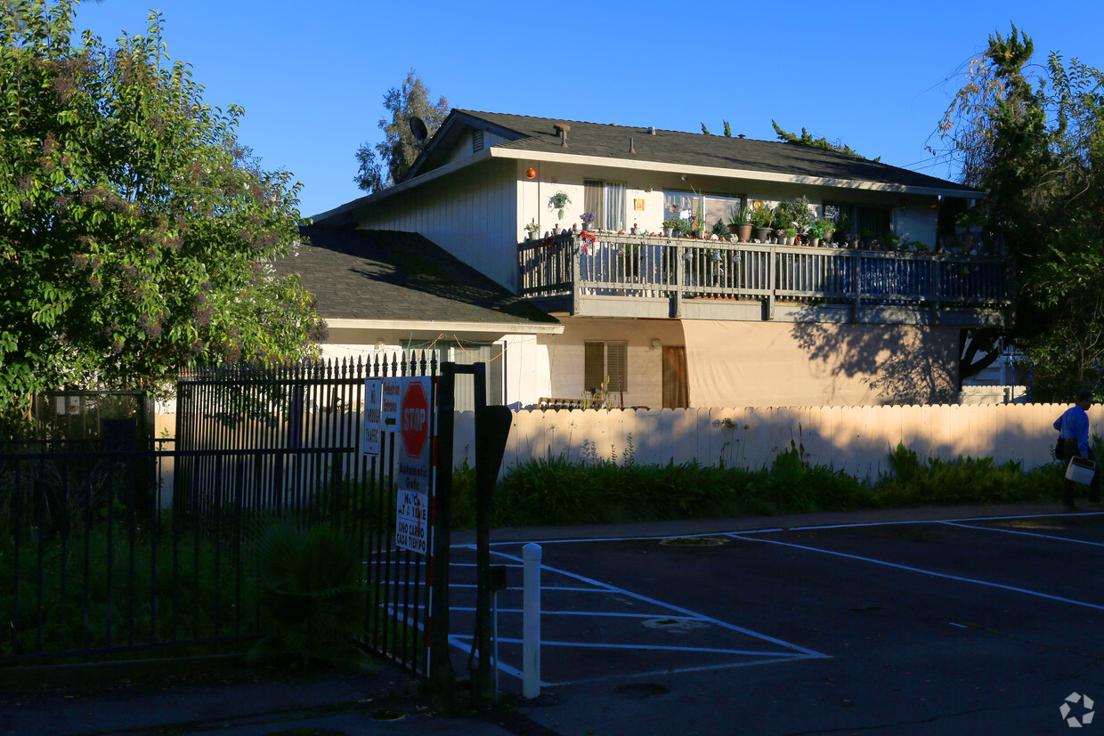 Building Photo - Napa Garden Apartments