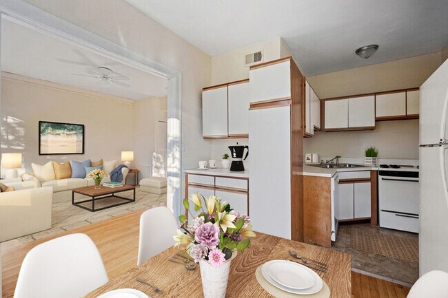 Foto del edificio - 338 Tudor Ct