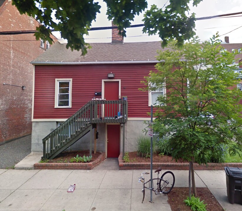 Primary Photo - 61 Edgewood Ave