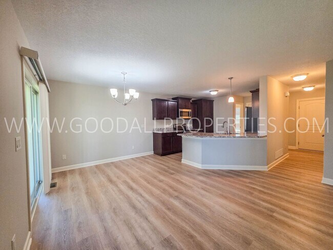 Foto del edificio - 885 Northview Dr