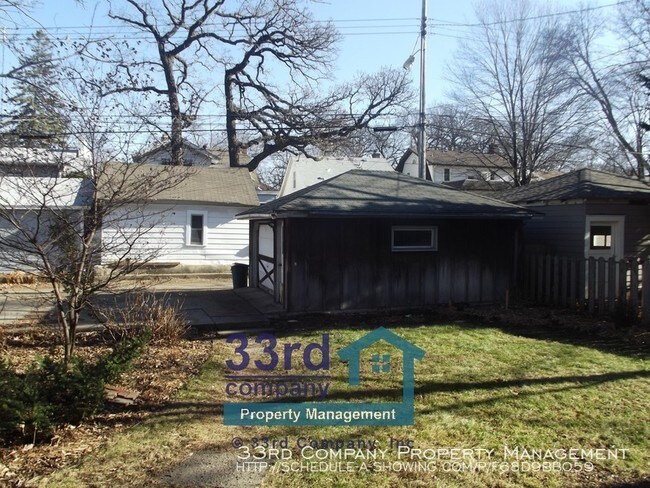 Building Photo - 5121 S Upton Ave