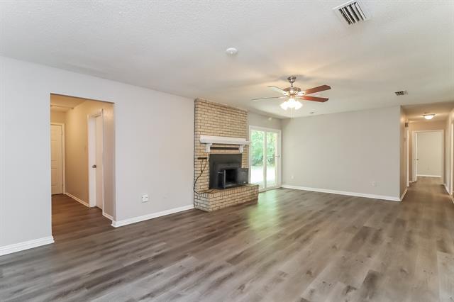 Building Photo - 413 Stoney Creek Dr