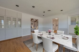 Building Photo - 3802 Sunnybrook Ln