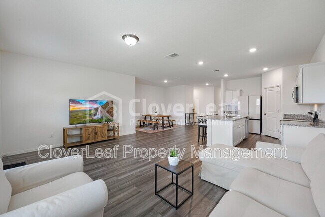 Foto del edificio - 368 Wren Ln