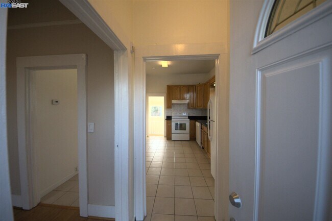 Foto del edificio - 1527 Campbell St