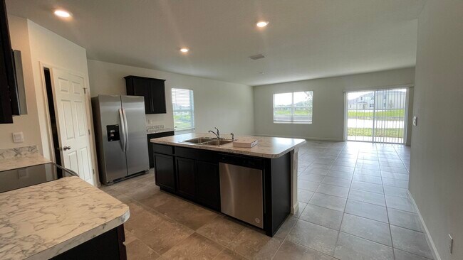 Foto del edificio - 9617 Potomac Dr