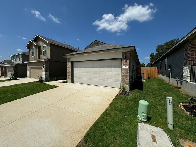 Foto del edificio - ONE STORY | 3 BEDROOM | 2 BATH | BUILT 2024 | RIVERSTONE AT WESTPOINT